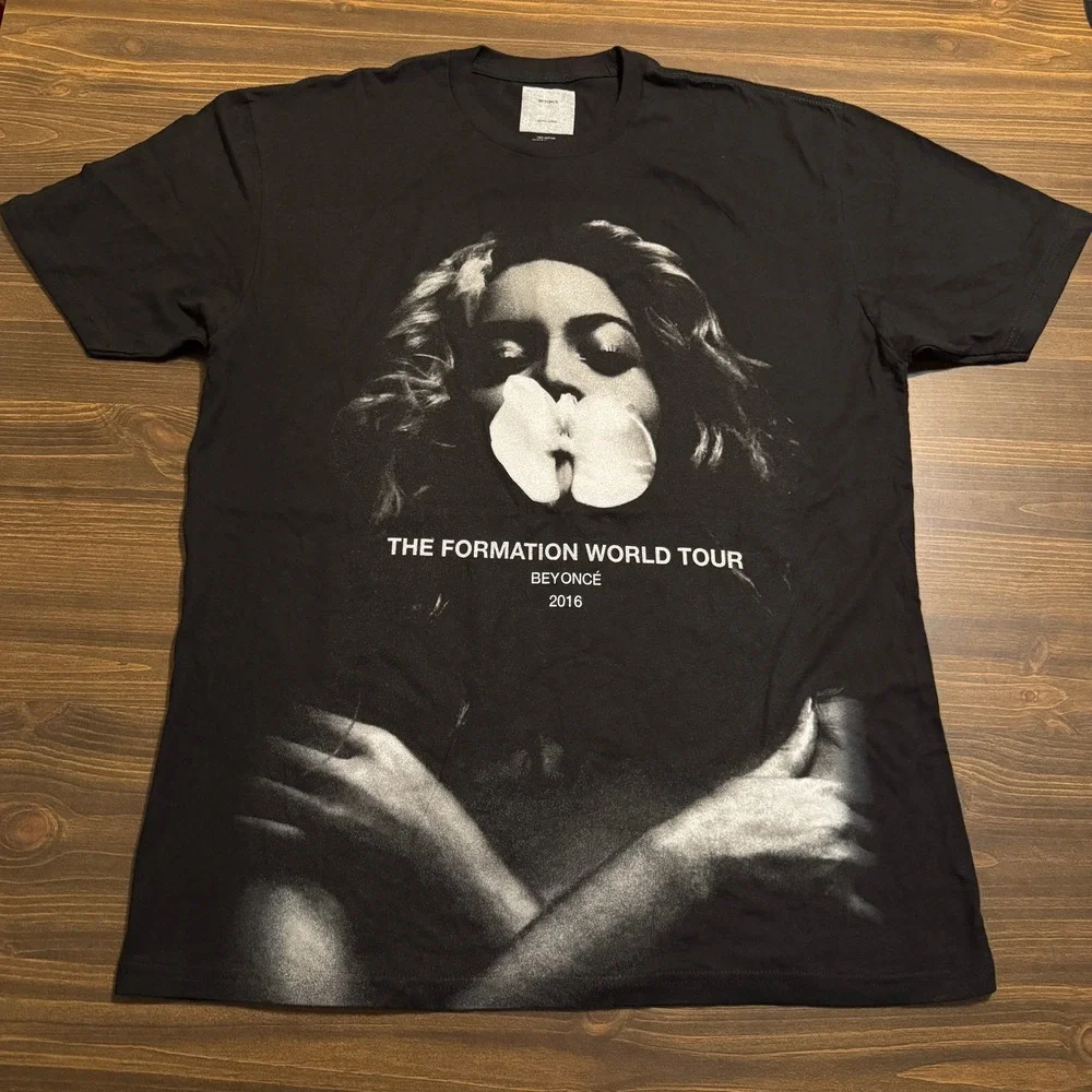 NWOT Beyonce Concert Shirt Mens XL Short Sleeve The Formation World Tour 2016
